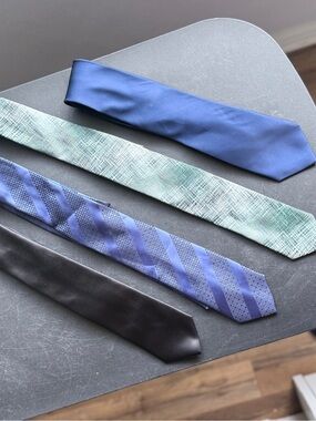 Multiples Blue, Navy, Mint and Black Necktie Set